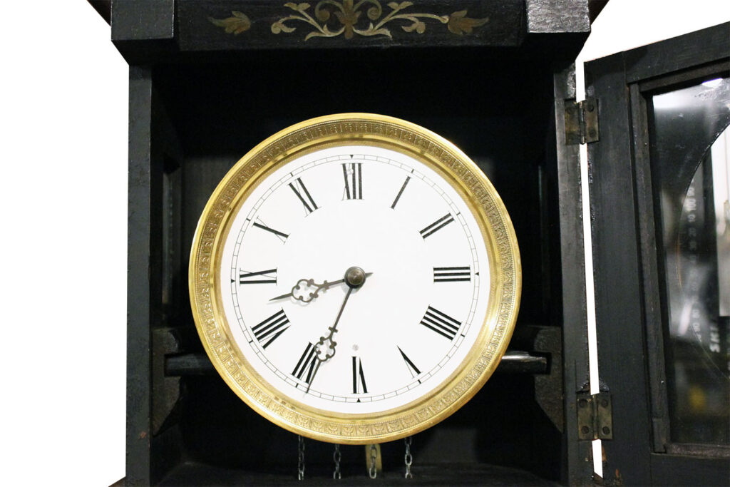 Пример изготовления нового циферблата для настенных часов